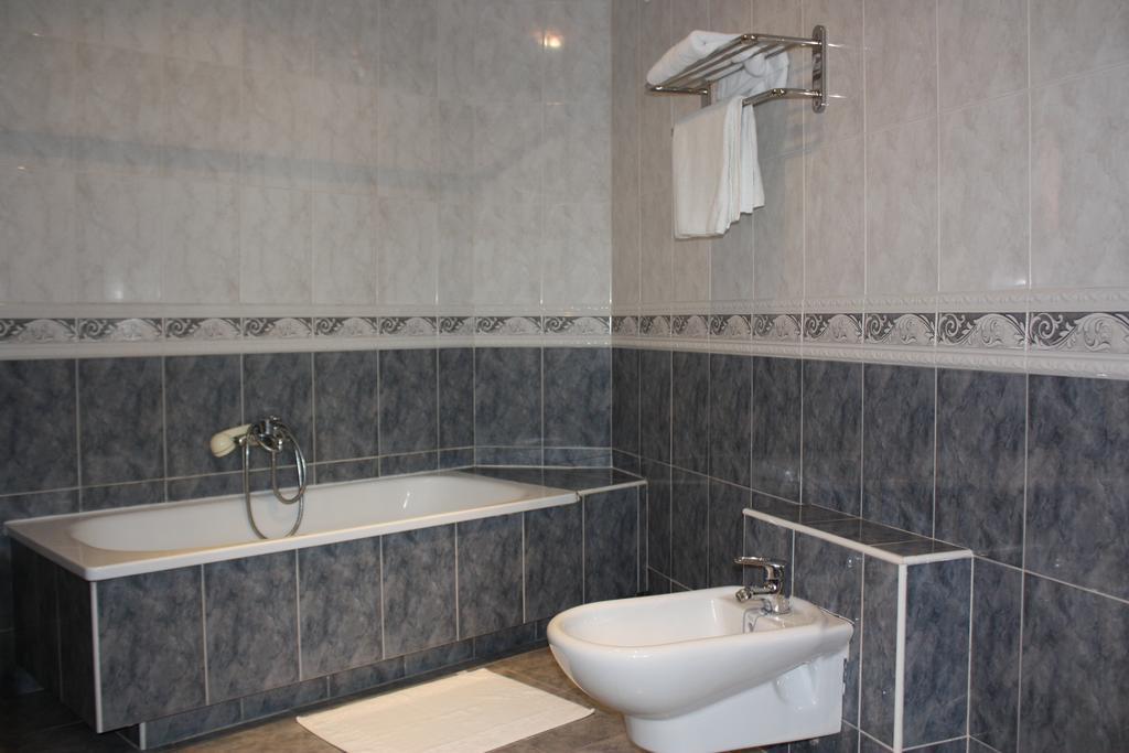 Hostal La Maya Cercedilla Szoba fotó
