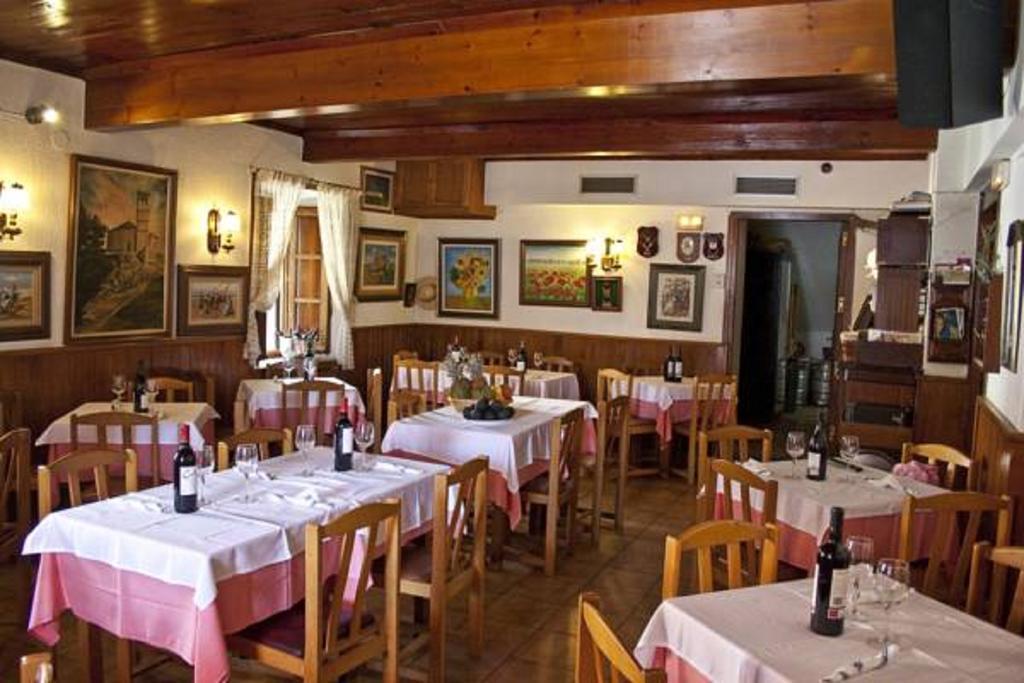 Hostal La Maya Cercedilla Kültér fotó